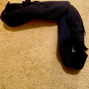 Brand New Navy Arcopedico